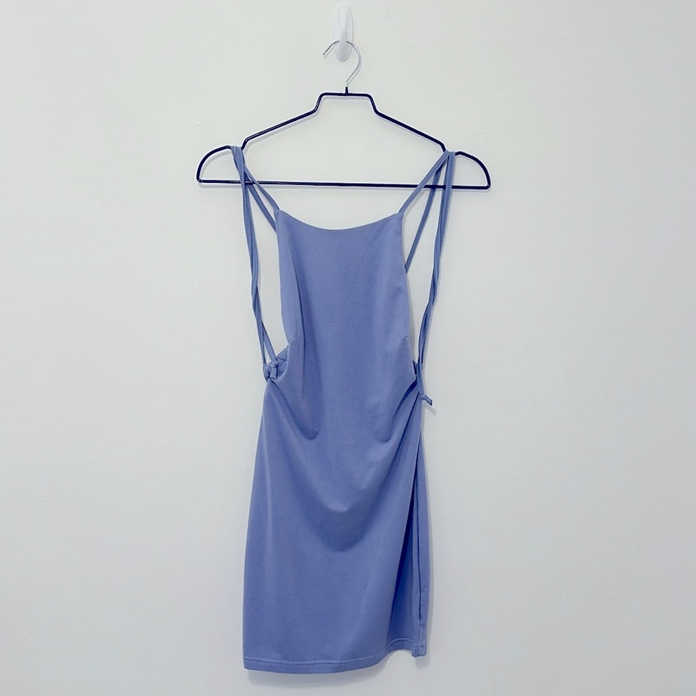 Semi-formal dress perfect for any occasion, from weddings to graduation parties